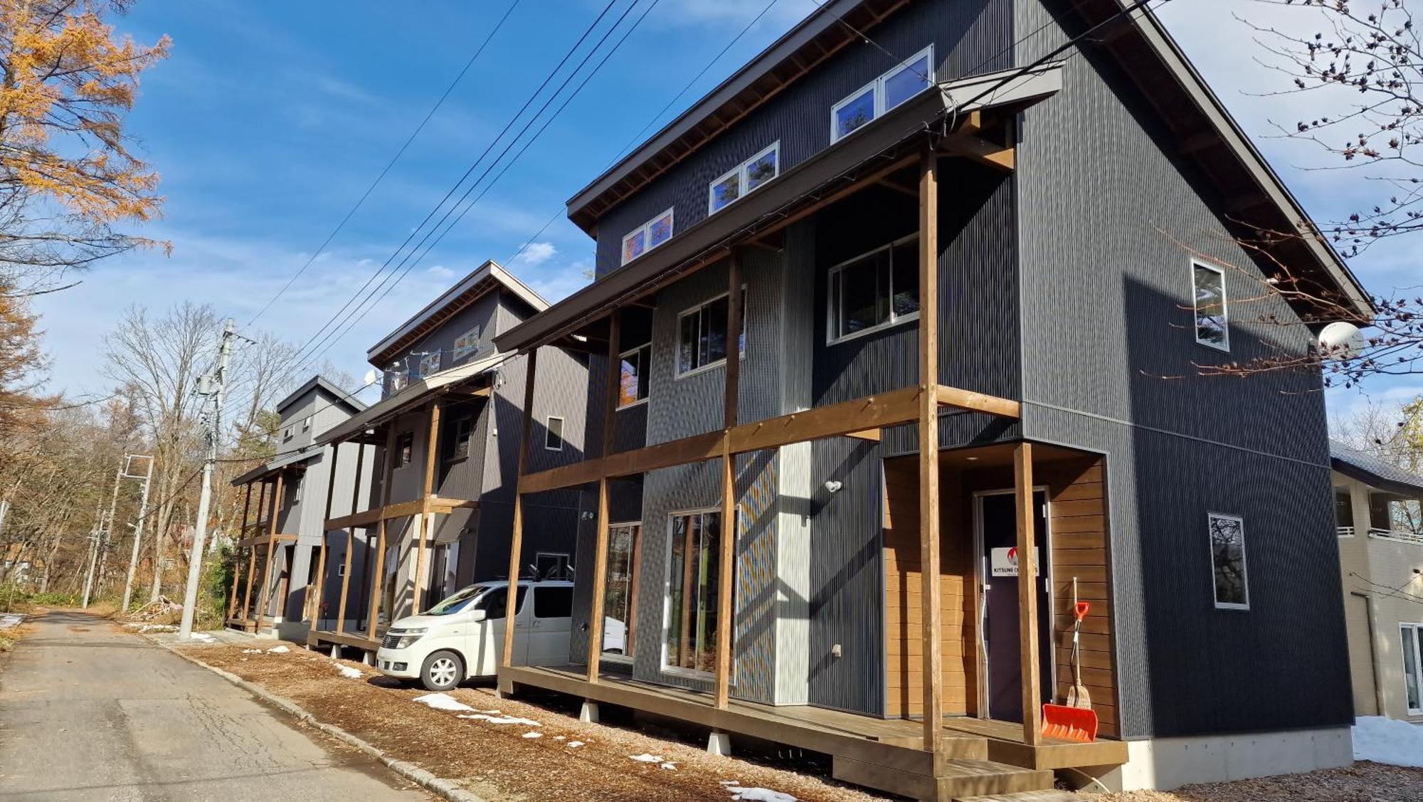 Kitsune Cottages Hakuba Buitenkant foto