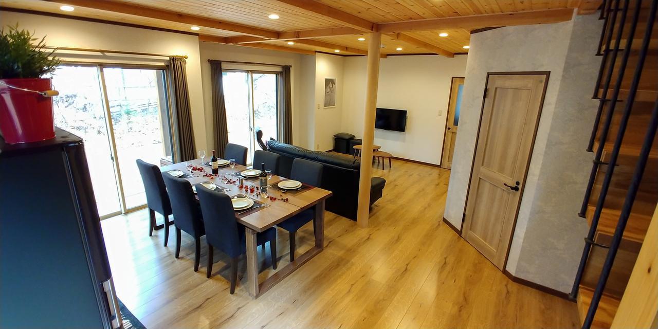 Kitsune Cottages Hakuba Buitenkant foto