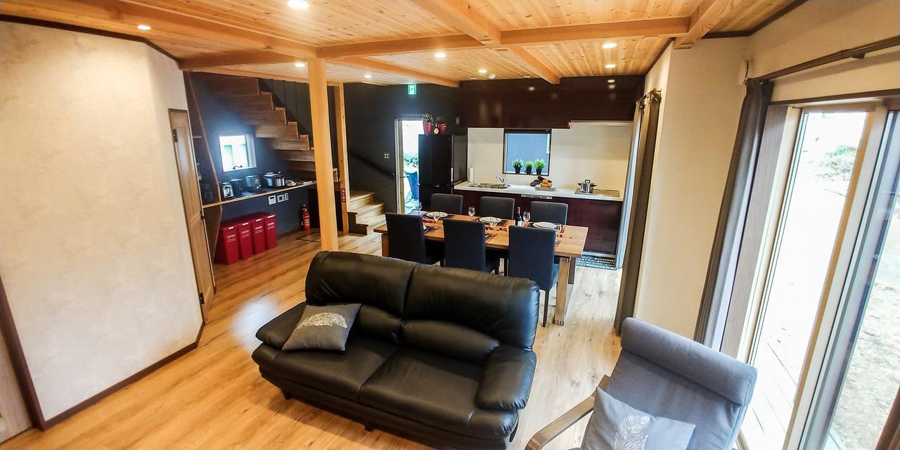 Kitsune Cottages Hakuba Buitenkant foto